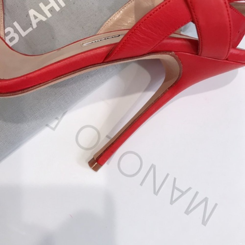 NWT MANOLO BLAHNIK Red Leather Sandals - Picture 5 of 6